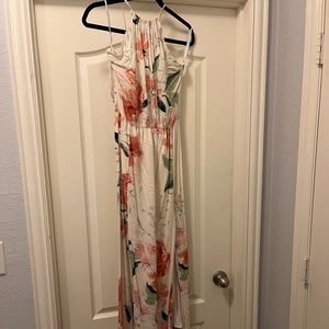 Beautiful floral maxi dress with slits